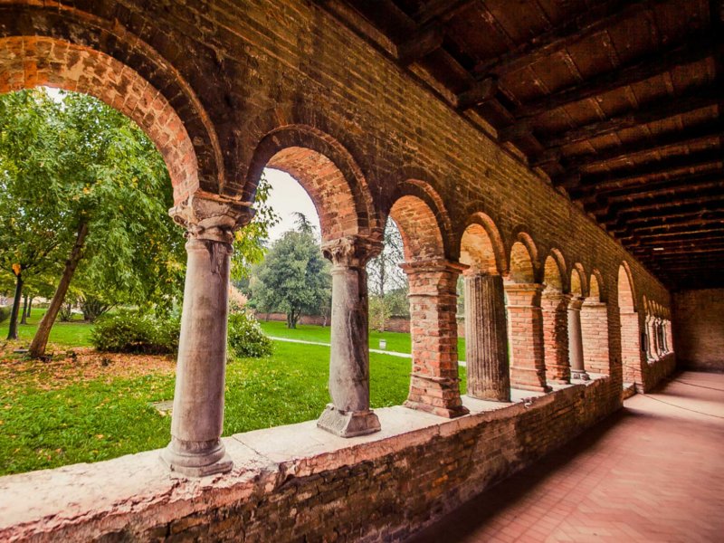 Loggiato Abbazia di Pomposa