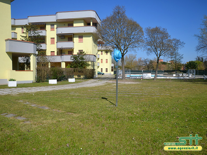 Vendita appartamenti Lidi Comacchio - Ginestrino - giardino condominiale